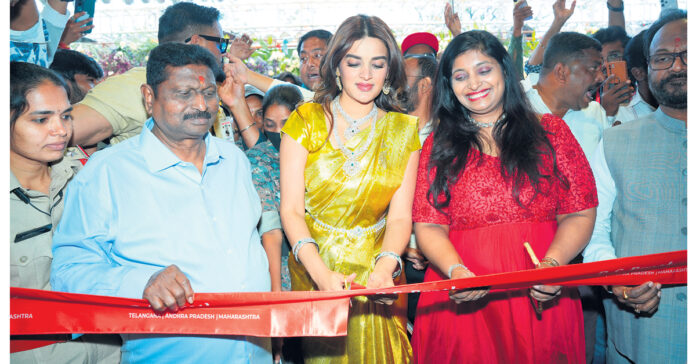 R.S. Brothers opens new showroom in Nizamabad