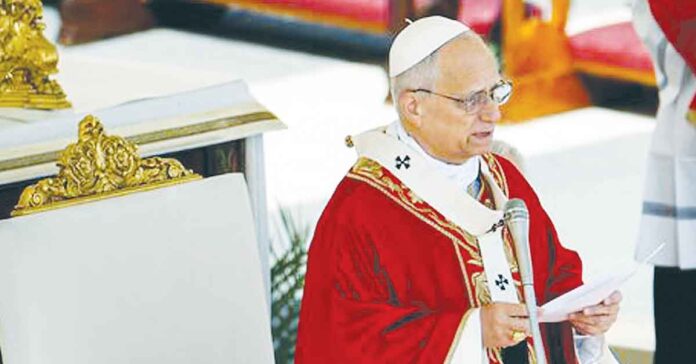 చేతులు యుద్ధరక్తంతో నిండాయి