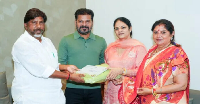 సీఎం రేవంత్రెడ్డిని కలిసిన భట్టి దంపతులు