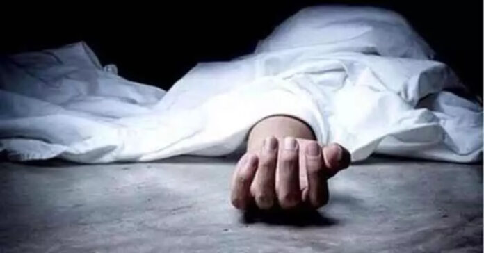 రైలు ఢీకొని మహిళ మృతి