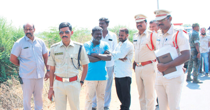 Husband and wife die in road accident