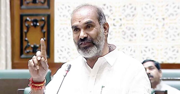 క్రీడలు కాకుండా..ఫామ్హౌస్ పోటీలకు వస్తారా?