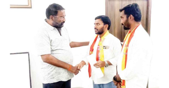 ప్రతి జిల్లాలో ముదిరాజ్ భవనాలు నిర్మించాలి