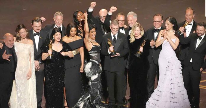 ఓ తండ్రి పోరాటానికి ఆరు ఆస్కార్లు