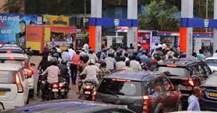 పెట్రోల్ పరేషాన్