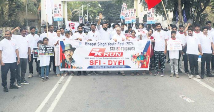 సామ్రాజ్యవాదానికి వ్యతిరేకంగా పోరాడాలి