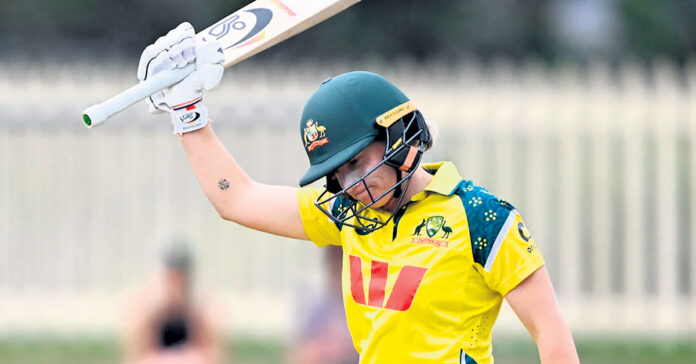 ఆస్ట్రేలియా 409/7