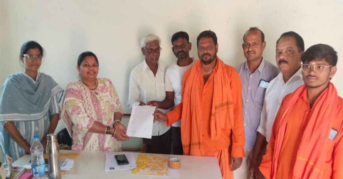 రైతు భరోసా ఇప్పించాలని రైతుల వినతి