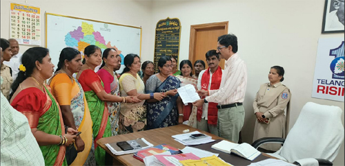 కనీస వేతనాలు చెల్లించకపోతే కలెక్టర్ కార్యాలయాలు ముట్టడిస్తాం