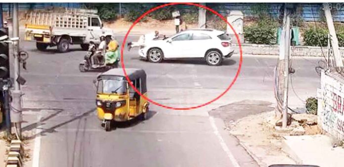 మద్యం మత్తులో హల్చల్