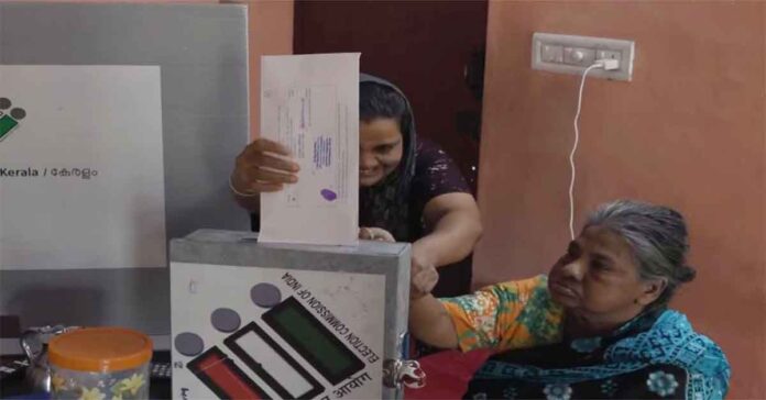కేరళంలో ఇంటి వద్ద ఓటింగ్ ప్రక్రియ షూరు
