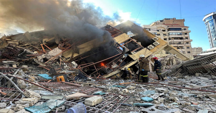 US strikes target residential areas in Khomein