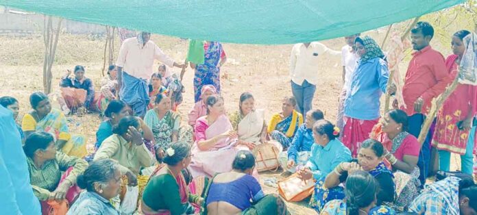 The Center's conspiracy to weaken the employment guarantee