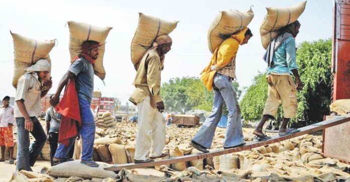 కార్మికులకు నిరాశ..
