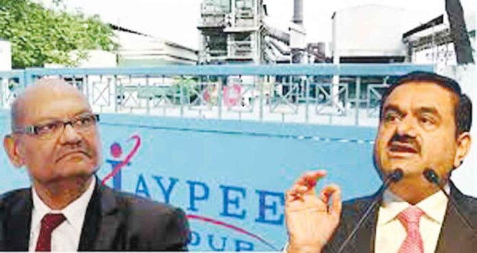 అదానీపై వేదాంత పోరు