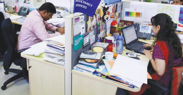 TCS Net Profits: Rs 13,718 Crore