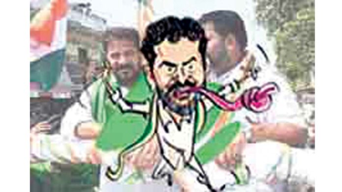 అసలైన కమ్యూనలిస్ట్ రేవంత్