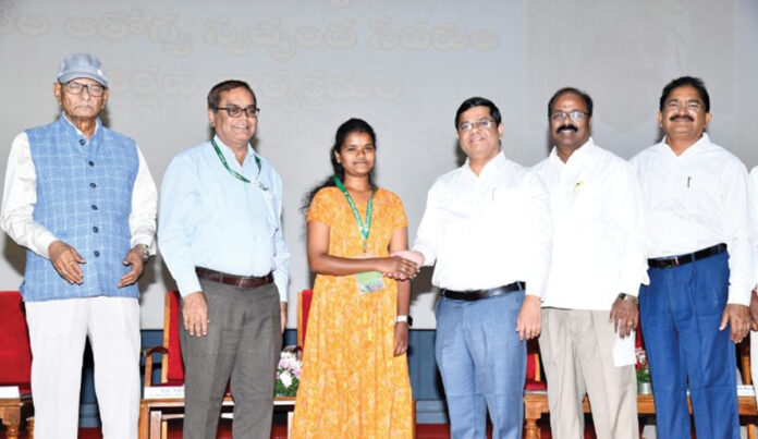 నేల ఆరోగ్యం కాపాడుకోవడానికి సమిష్టి కృషి