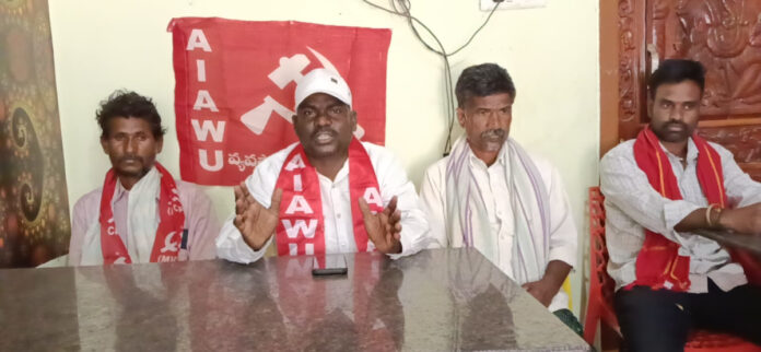 Procurement centers should be opened immediately in Uppunntalas