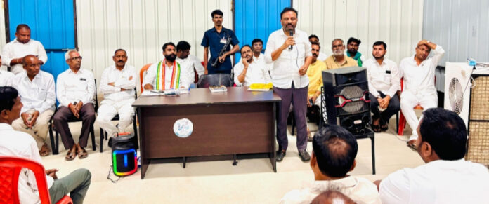 MLA participating in Congress leaders' meeting