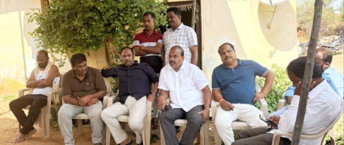 Former society chairman loses mother