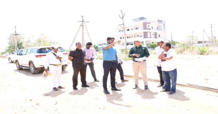 Development works should be completed quickly