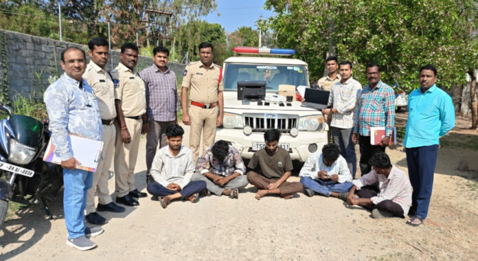 యువత గంజాయికి దూరంగా ఉండాలి: ఎస్సై