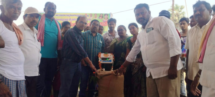 Take advantage of shopping centers