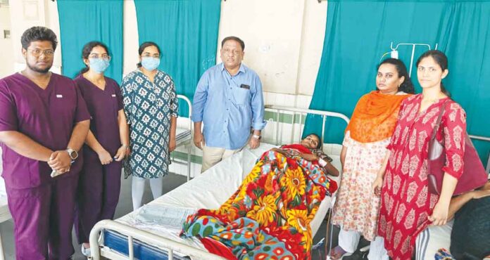 ‘గాంధీ’లో క్లిష్ట శస్త్రచికిత్స విజయవంతం