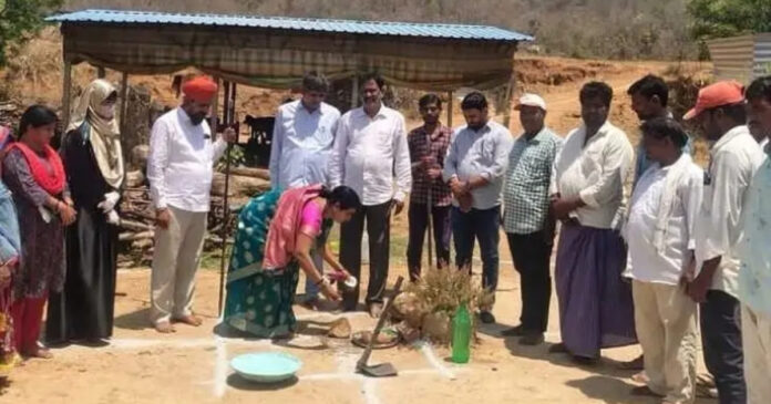 అర్హులైన వారందరికీ ఇందిరమ్మ ఇండ్లు: జడ్పి సీఈఓ చందర్