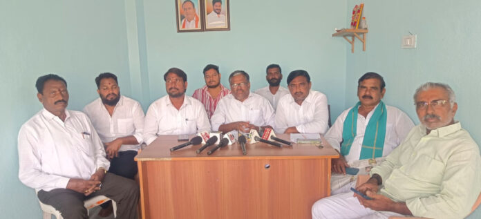 సోషల్ మీడియలో అవాకులు చివాకులు పేల్చితే ఊరుకునేది లేదు