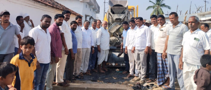 CC road works begin in Rekulapalli Thanda