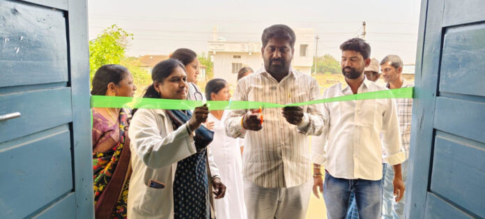 వైద్య సేవలు సద్వినియోగం చేసుకోవాలి: సర్పంచ్