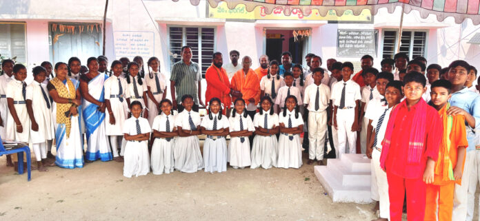 Organic principles for healthy crops and rural development