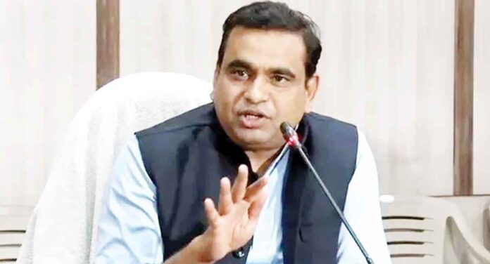 కేసీఆర్ కుటుంబానికి అన్ని ఆస్తులెలా వచ్చాయి?