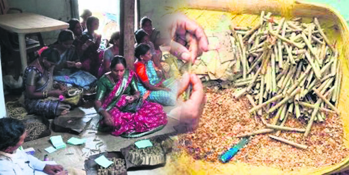 బీడీ కార్మికుల వేతన వెతలు