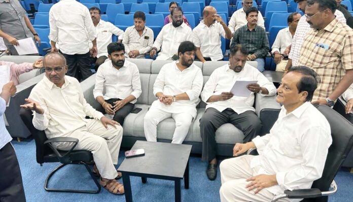 అంబేద్కర్ దళిత్ స్టడీ సర్కిల్ను ఆదర్శంగా తీర్చిదిద్దుతాం