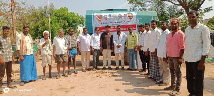 Mammals should be vaccinated against disease