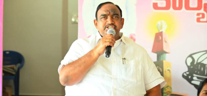 గజ్వేల్ క్యాంపు కార్యాలయంపై కాంగ్రెస్ గుండాల దాడి అమానుషం