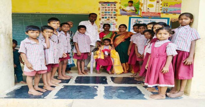 గురుకుల ఫలితాల్లో మెరిసిన దేపాక అనన్య