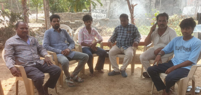 గ్రామీణ వైద్యుడు సుదర్శన్ కుటుంబానికి పరామర్శ.!