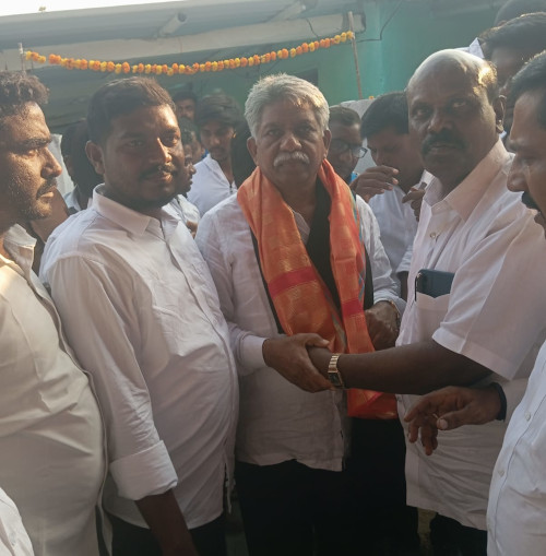 మందకృష్ణ మాదిగకు తాండ్ర మల్లేష్ సన్మానం.!