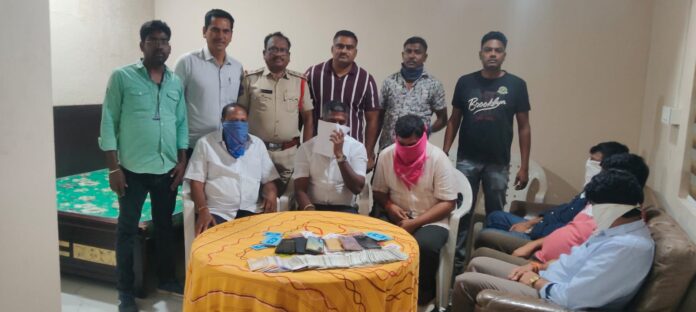 పేకాట స్థావరంపై సీసీఎస్ టీం మెరుపు దాడి..