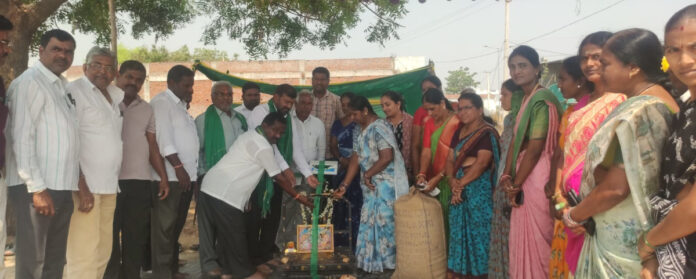 Take advantage of shopping centers