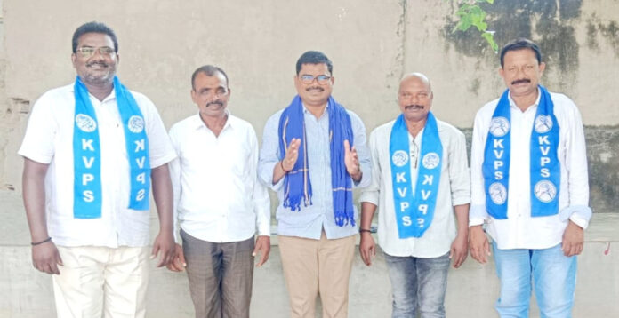 Liquor flowing like rivers in villages without access to good water