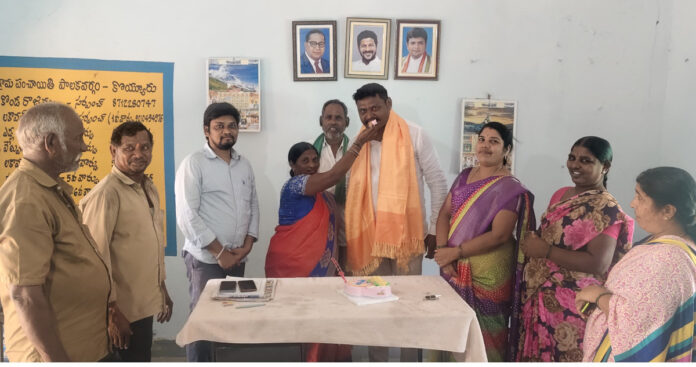 Birthday celebrations of Koyyur Sub-Sarpanch Savendar