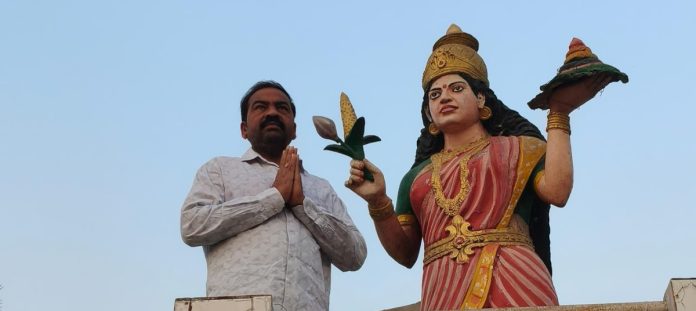 Let's make the silver jubilee closing ceremonies a success.