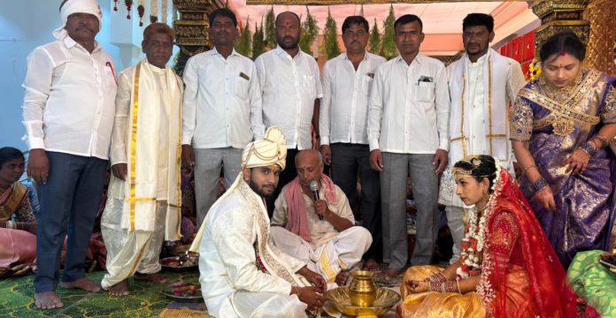 Former MPP and former PACS Chairman blesses the newlyweds