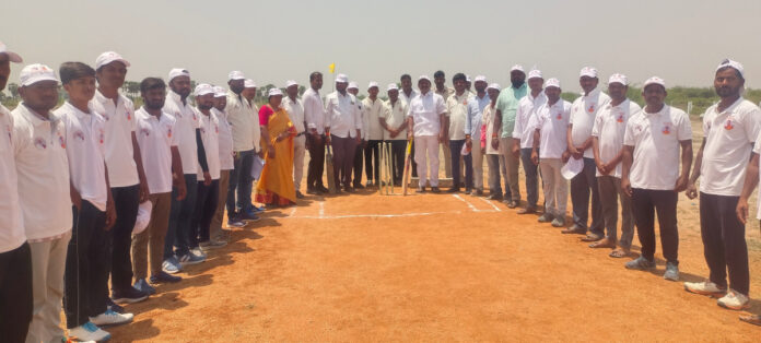 గ్రామస్థాయి క్రీడల్లో సత్తా చాటాలి