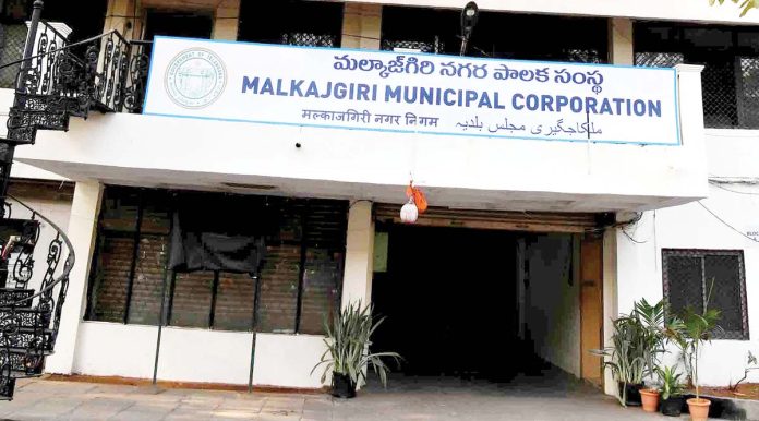 When will Rs.500 crore be paid?